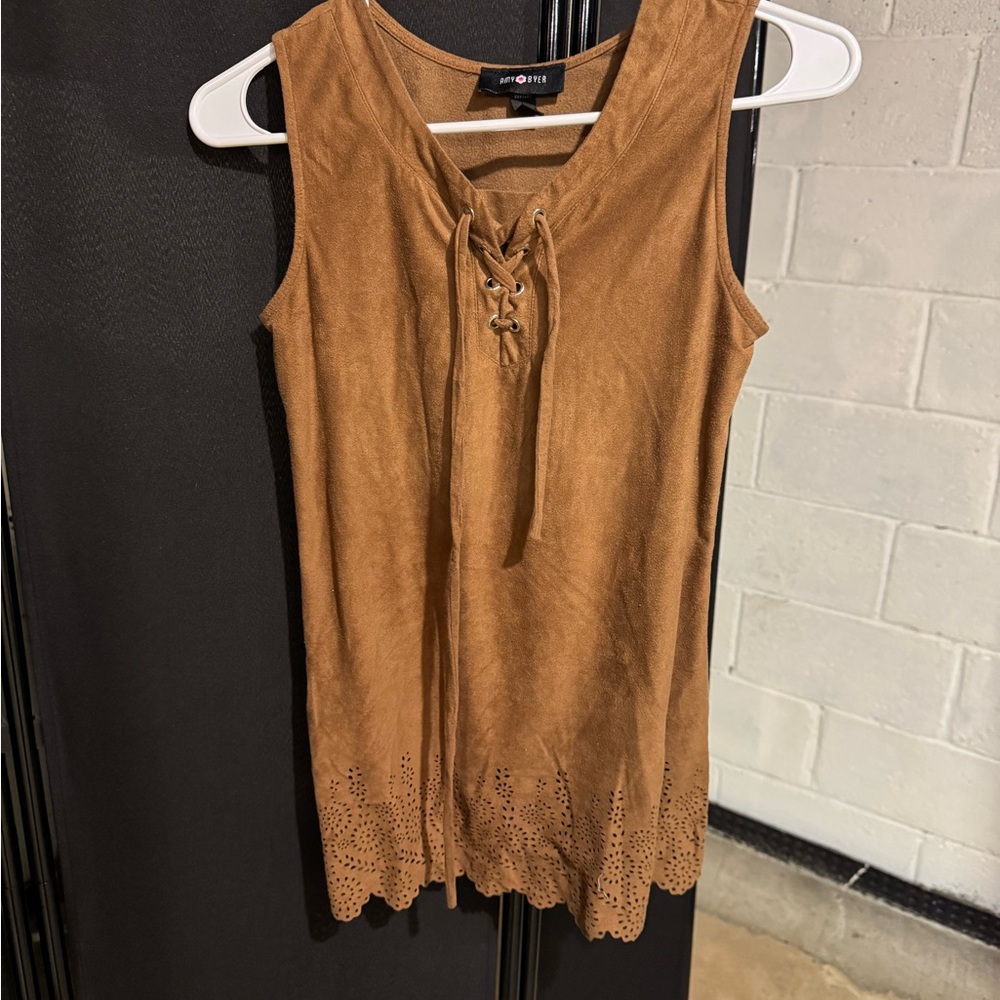 Amy Byer Tan Lace-Up Tank Top